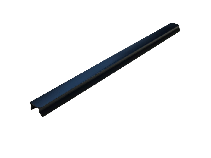 P 12 Plastic insert trim Black 3000mm